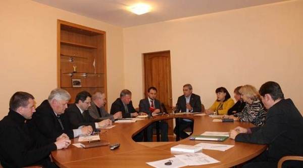 �������� ���-������������� � ������ ���� ������� ����������� ������ �� ��. �����������