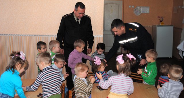 � ������ ��������-��������� ������ � ����� � �������