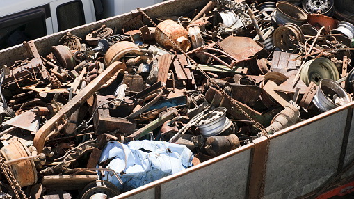 У Кам'янському затримали водія, який перевозив брухт чорних металів без документів