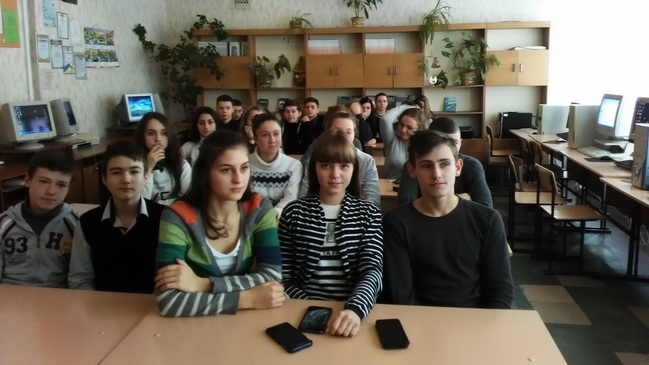 Школярі Кам`янського взяли участь у Всеукраїнському уроці місцевого самоврядування