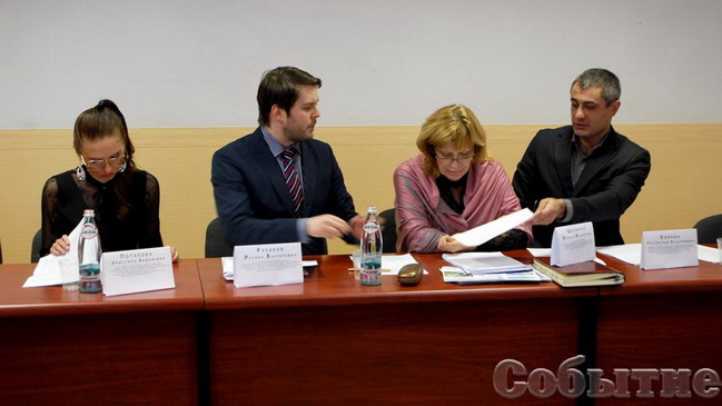 ������� ������ �� �����������, ���������� � ������ �� 1,5 ��� ������ - ������ � ��������� ��������� � �������������