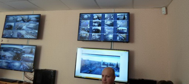 В Каменском установили 100 камер видеонаблюдения