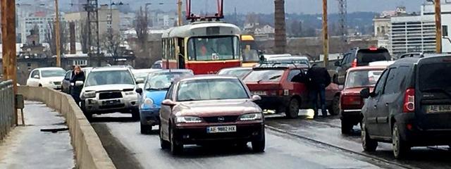 �� �������� ����� ����������� Subaru � Lada: ������������ ������