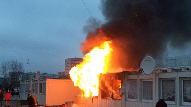 На пожаре в городке для переселенцев в Каменском погиб маленький ребенок