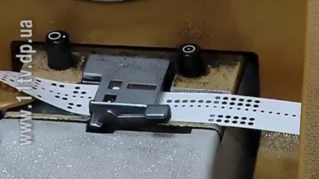 ʳ  