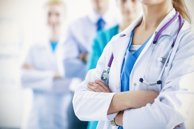 Встречайте Новый Год здорово! Первичный прием любого врача – 175 грн.