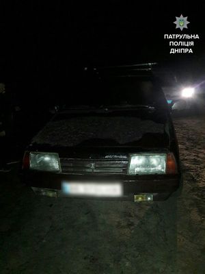 Не имел права управлять авто, но все равно сел за руль - патрульные обнаружили водителя без документов