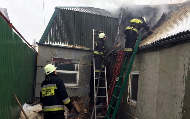 � ������ ������������ ����� � ����� ����