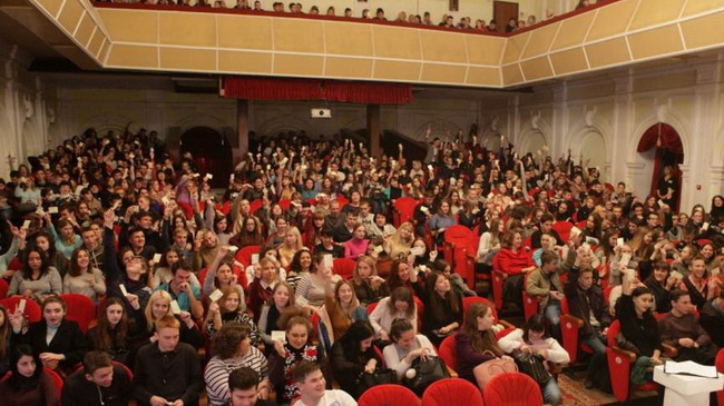 ����� 3000 ��������� ���������� �������� ����� � ������ ������� ������� �������