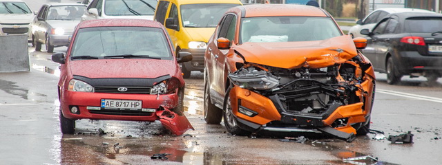 �� ����������� ����� ��-�� ������������ Mazda � Nissan ���������� ������� � Lada