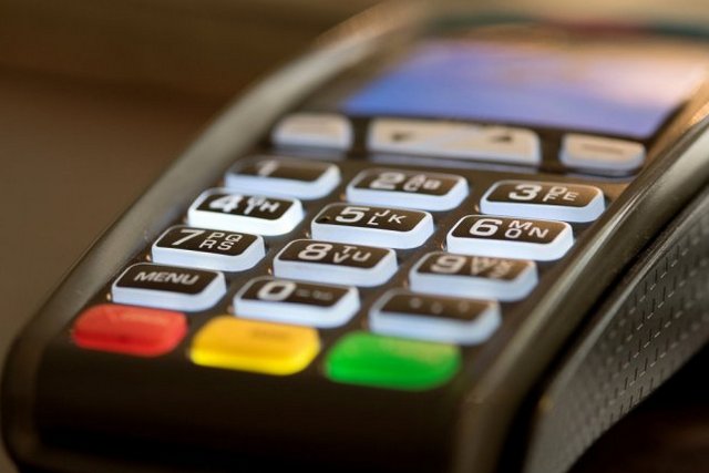 Владельцев малого бизнеса обяжут устанавливать кассовые аппараты