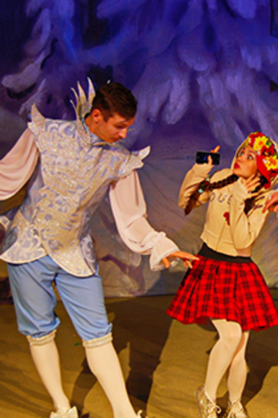 Театр драмы и комедии приглашает в Страну зимних сказок