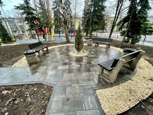 В Днепре открыли еще один новый сквер