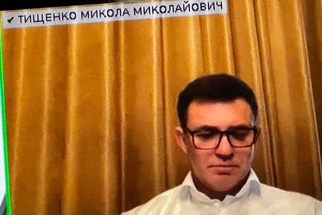 Микола Тищенко долучився до слухання онлайн-зв’язком. Судове засідання у справі Тищенка і Писаренка, Дніпро, 3 грудня 2025 року. Суспільне Дніпро В Днепре состоялось судебное заседание по делу нардепа Тищенко и эксполицейского Писаренко
