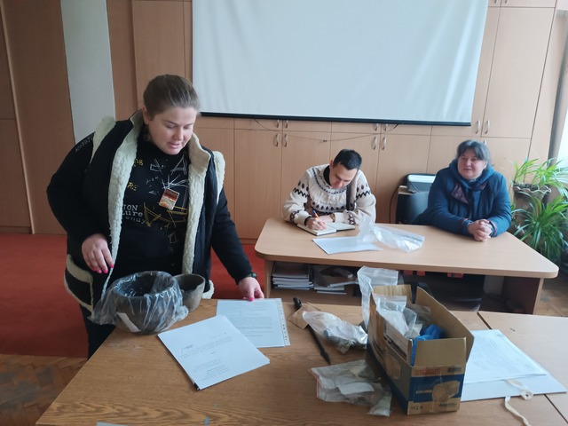 Историческому музею Днепра передали очередные бесценные экспонаты