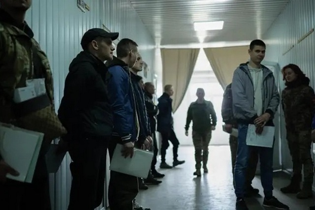 Фото: Getty Images (ілюстративне фото) Уряд спростив автоматичне продовження відстрочок