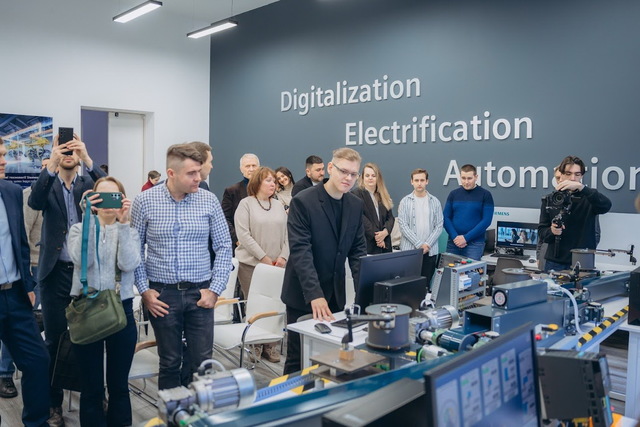 У Дніпровській політехніці відкрили новий навчальний центр