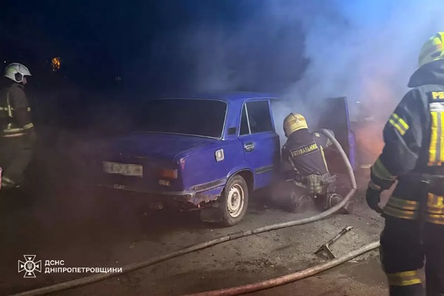 У Дніпрі на Конотопській горів ВАЗ