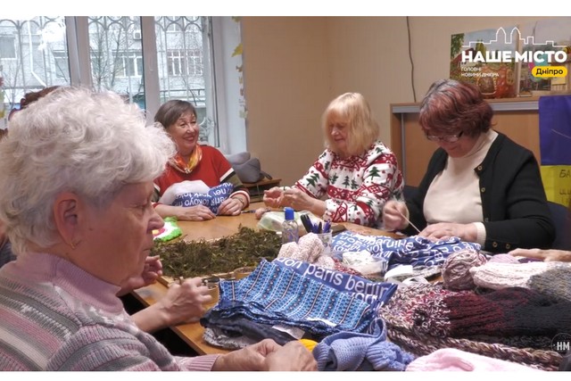 Як у Дніпрі працює волонтерських рух «Бабусі для ЗСУ»